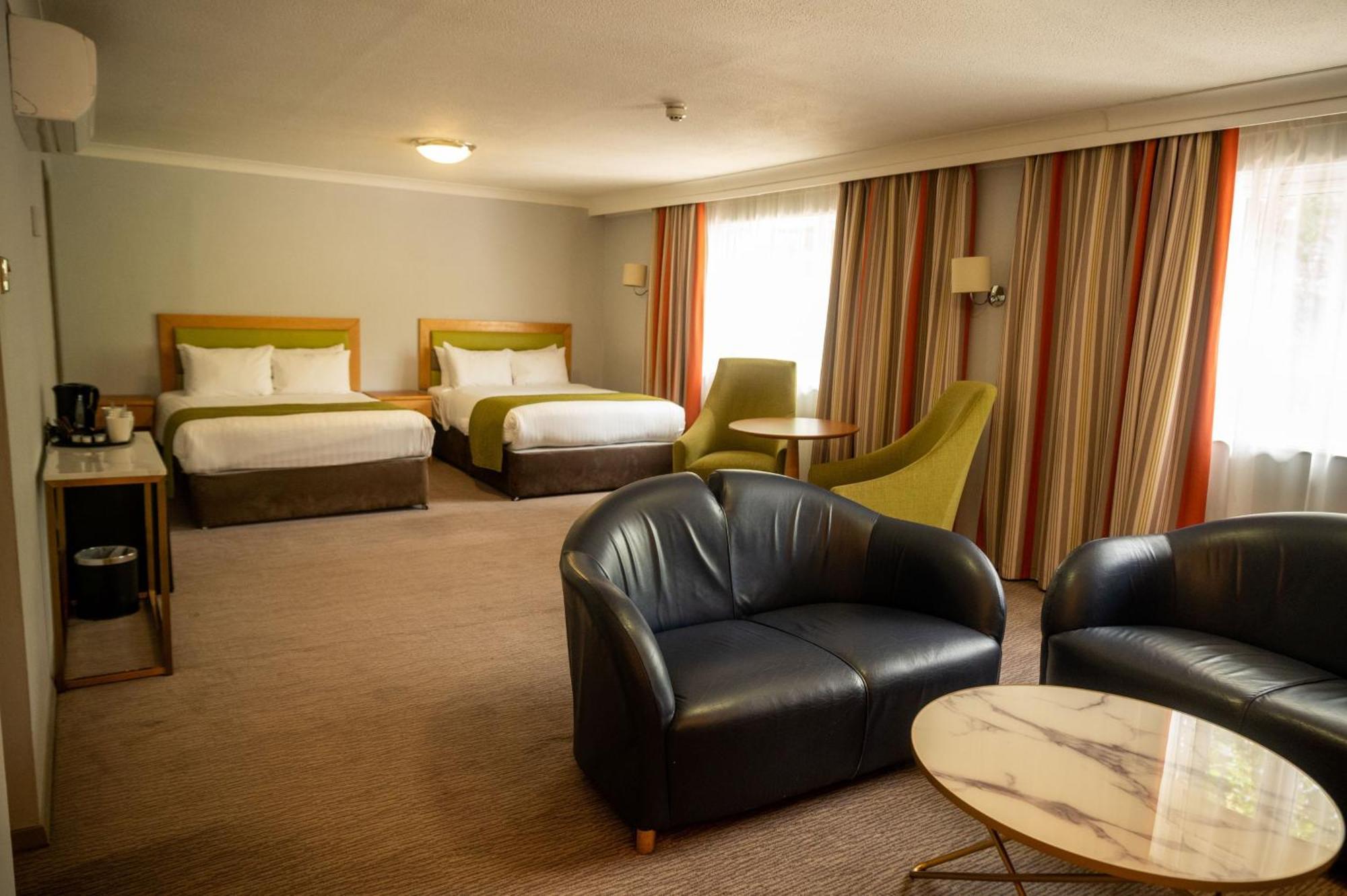 Holiday Inn A55 Chester West, An Ihg Hotel Нортоп Экстерьер фото